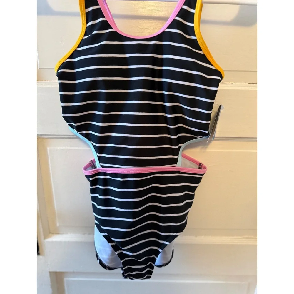 DSG Kids Girls Black White Stripe Cutout One Piece Swimsuit Size‎ large